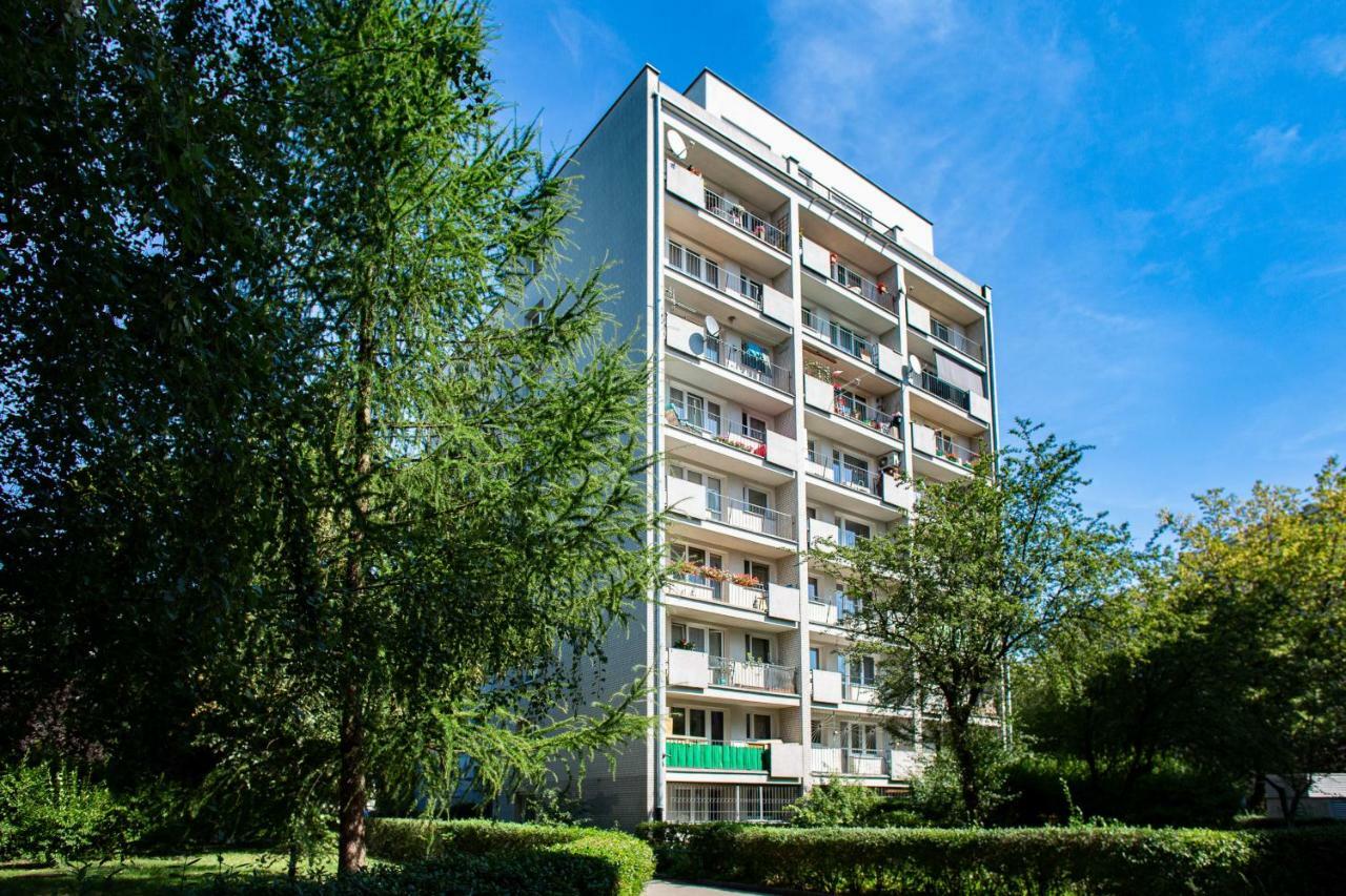 First Central Apartments By Noclegi Renters Warszawa Exteriör bild